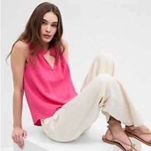 NWT — GAP Hot Pink Crinkle Top with 1/4 V-neck for Work or Party Size Lg